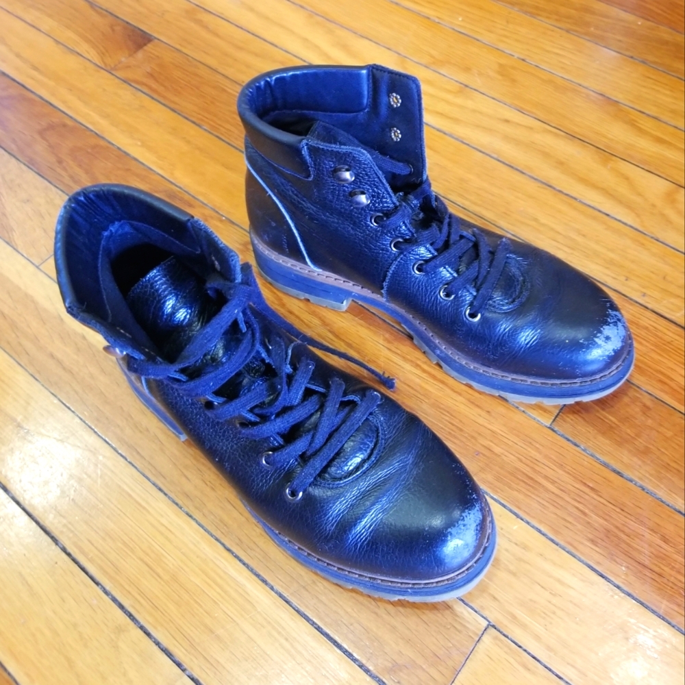 Ankle boots
